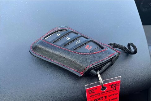 Used 2019 Lexus UX 200 image 11