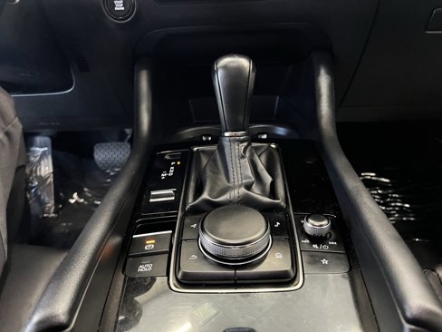 Used 2022 MAZDA MAZDA3 s image 24