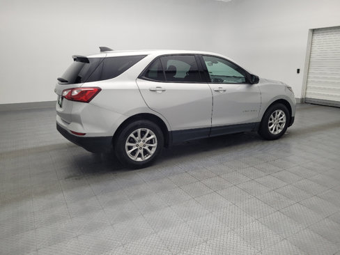 Used 2019 Chevrolet Equinox LS w/ LS Convenience Package image 10
