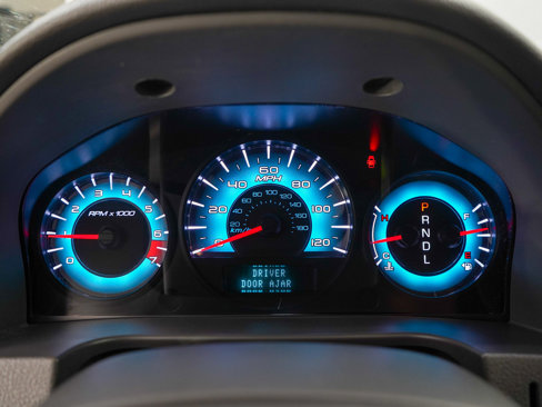Used 2010 Ford Fusion SE image 23