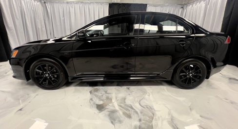 Used 2017 Mitsubishi Lancer LE image 9