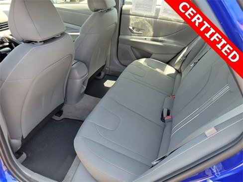 Used 2024 Hyundai Elantra SEL image 16