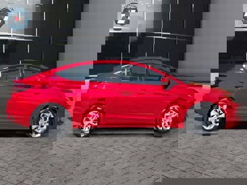 Used 2020 Hyundai Elantra SE image 6