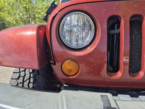 Used 2007 Jeep Wrangler Sahara w/ Dual Top Group image 15
