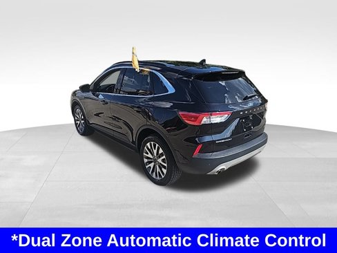 Certified 2021 Ford Escape Titanium image 9
