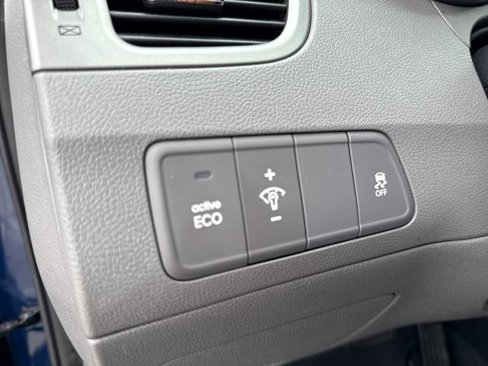 Used 2013 Hyundai Elantra GLS w/ Preferred Pkg image 27