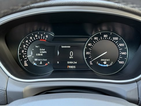 Used 2017 Lincoln MKX Reserve w/ Driver Assistance Package image 12