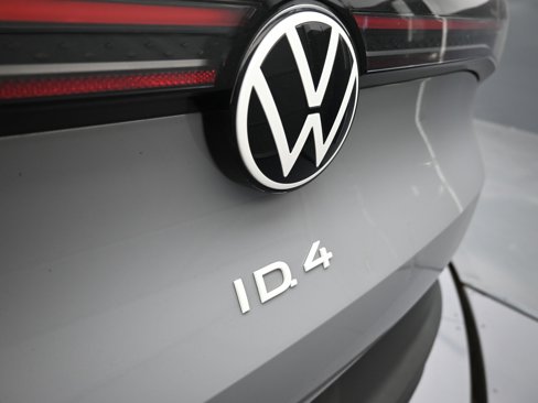 Used 2022 Volkswagen ID.4 Pro image 12