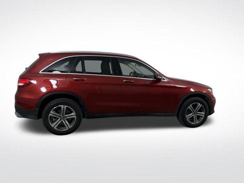 Used 2019 Mercedes-Benz GLC 300 w/ Parking Assistance Package image 5
