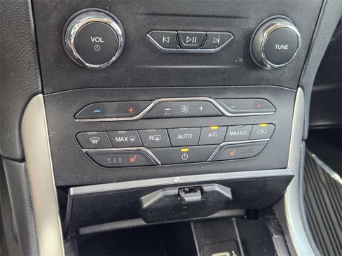 Used 2019 Ford Edge SEL w/ Equipment Group 201A image 14