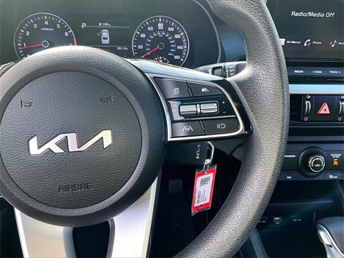 Used 2023 Kia Forte LXS image 24