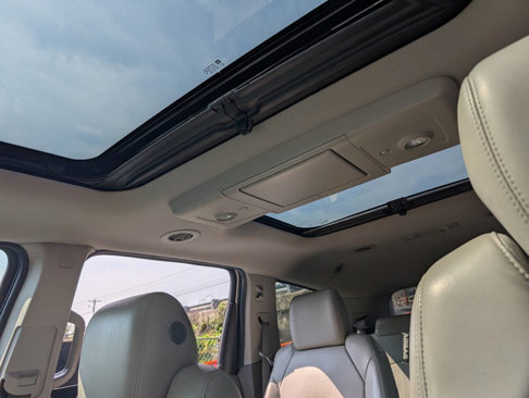 Used 2015 Chevrolet Traverse LT image 18