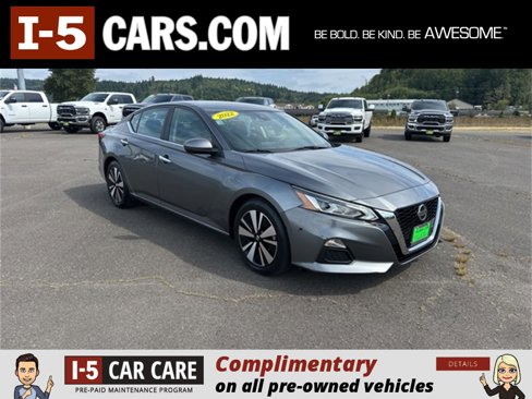 Used 2022 Nissan Altima 2.5 SV image 1