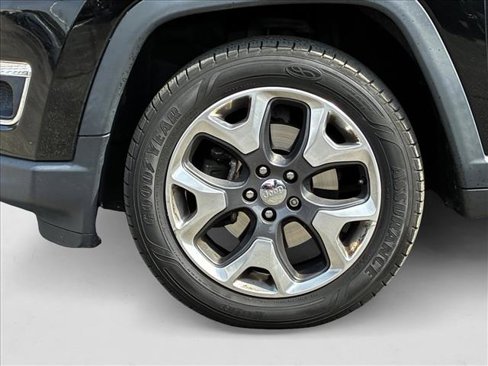 Used 2018 Jeep Compass Limited w/ Navigation Group image 9