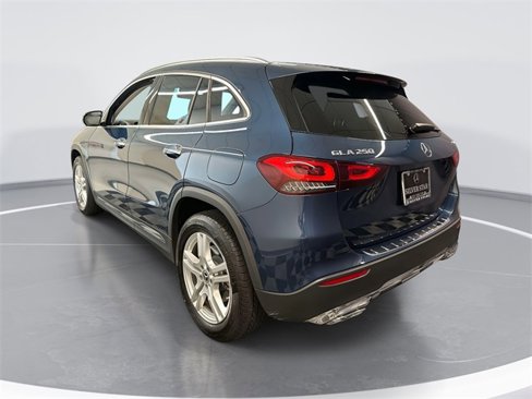 Certified 2022 Mercedes-Benz GLA 250 4MATIC image 4