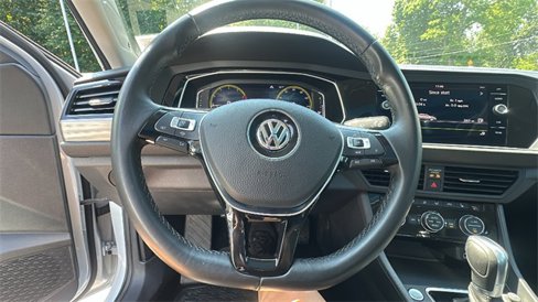 Used 2019 Volkswagen Jetta SEL image 14