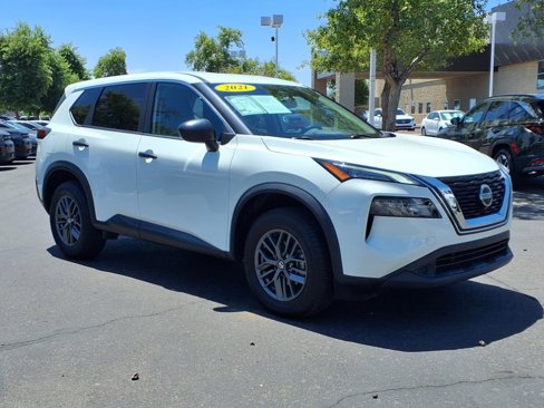 Used 2021 Nissan Rogue S image 3