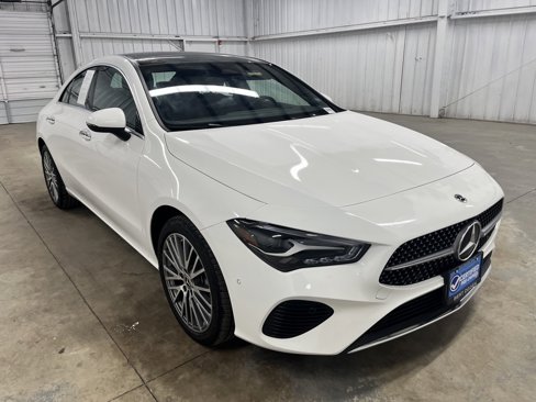 Used 2025 Mercedes-Benz CLA 250 image 2