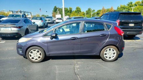Used 2013 Ford Fiesta SE image 4
