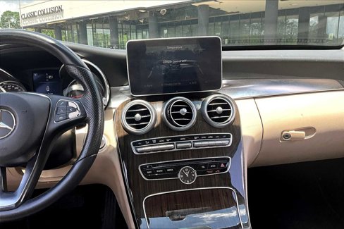 Used 2015 Mercedes-Benz C 300 Sedan image 6