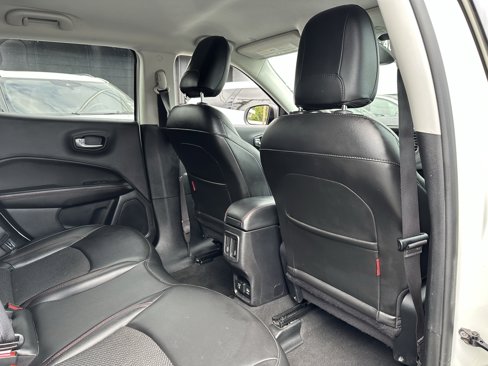 Used 2021 Jeep Compass Trailhawk image 13