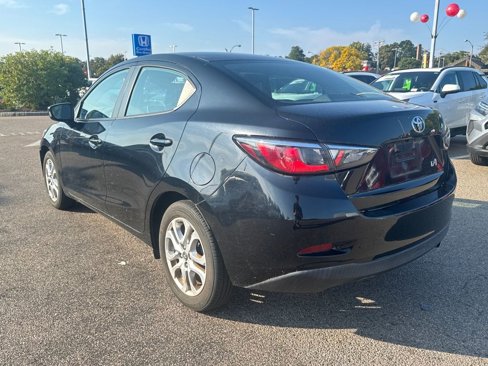 Used 2018 Toyota Yaris iA image 5