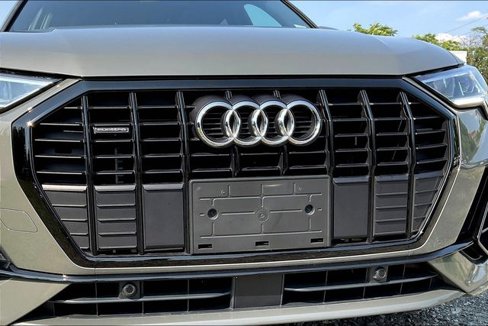 Used 2021 Audi Q3 2.0T Premium Plus w/ Premium Plus Package image 25