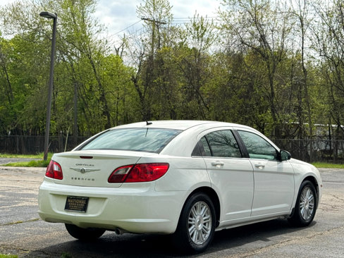 Used 2009 Chrysler Sebring Touring w/ Electronics Convenience Group image 14