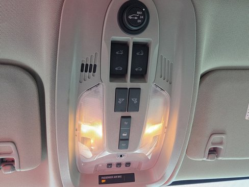 Used 2015 Chevrolet Equinox LT w/ Power Convenience Package image 23