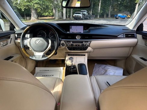 Used 2013 Lexus ES 350 image 2