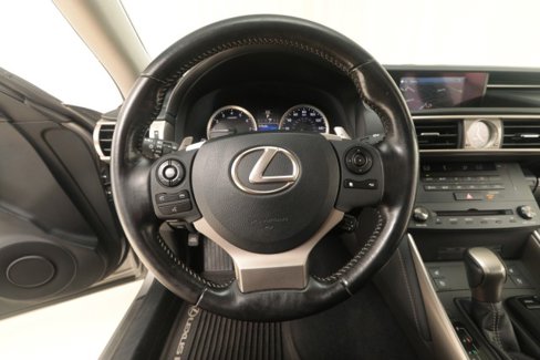 Used 2016 Lexus IS 300 AWD image 43