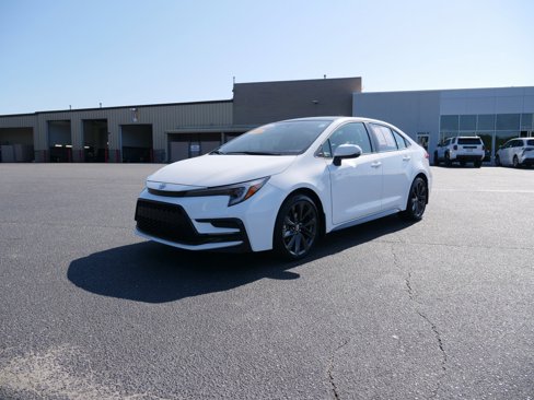 Used 2025 Toyota Corolla SE image 8