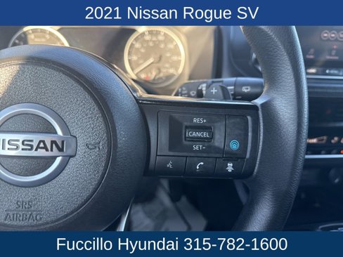Used 2021 Nissan Rogue SV image 17