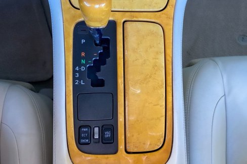 Used 2002 Lexus SC 430 Convertible image 32