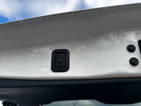 Used 2017 Toyota Highlander Limited Platinum image 54