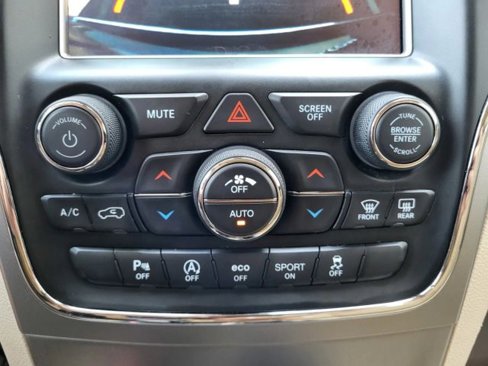 Used 2018 Jeep Grand Cherokee Overland image 14