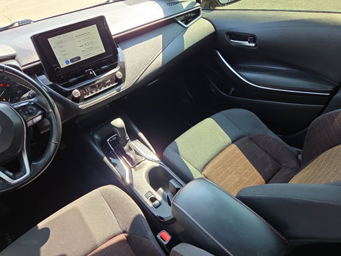 Used 2023 Toyota Corolla SE image 12