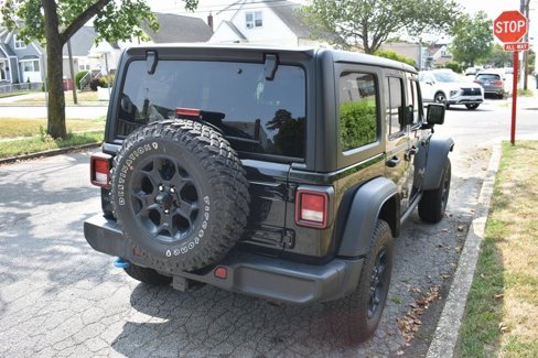Used 2023 Jeep Wrangler Unlimited image 5
