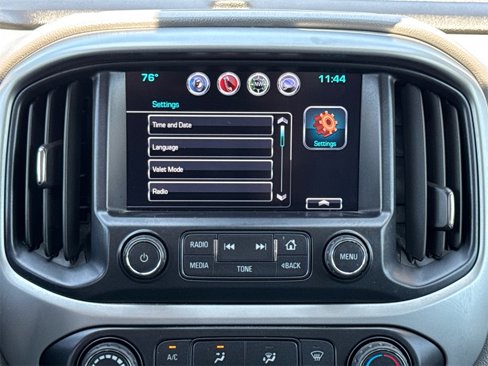 Used 2016 Chevrolet Colorado LT w/ LT Convenience Package image 22