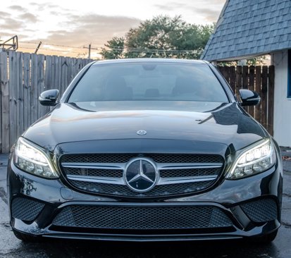 Used 2019 Mercedes-Benz C 300 Sedan w/ Premium Package image 8