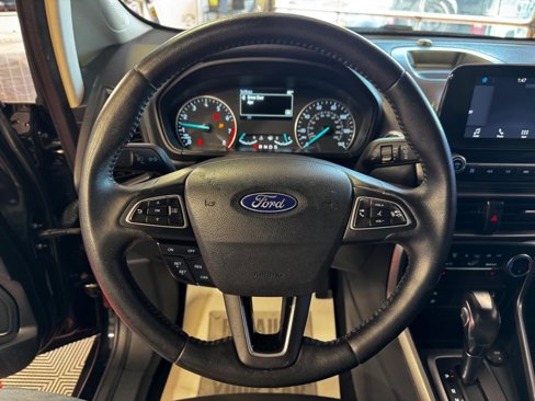 Used 2018 Ford EcoSport SE image 16