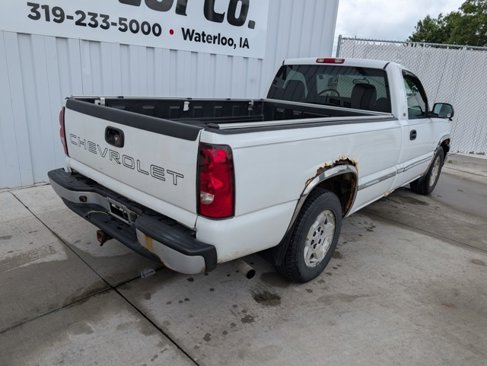 Used 2005 Chevrolet Silverado 1500 W/T image 13