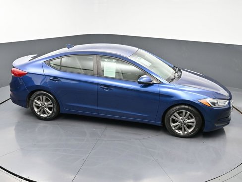 Used 2018 Hyundai Elantra SEL image 45