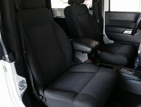 Used 2012 Jeep Wrangler Sahara w/ Dual Top Group image 22