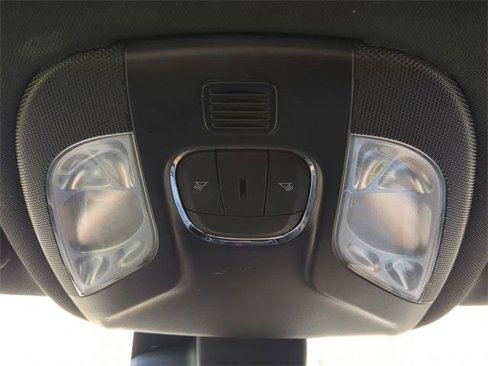 Certified 2024 Jeep Compass Latitude image 22