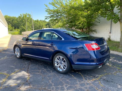 Used 2012 Ford Taurus Limited image 3
