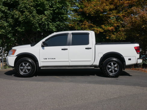 Used 2013 Nissan Titan PRO-4X image 19