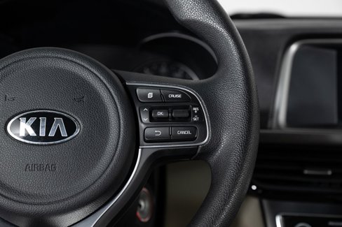 Used 2018 Kia Optima LX image 30