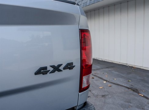 Used 2014 RAM 1500 Express image 11