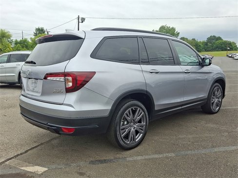 Certified 2022 Honda Pilot Sport image 6